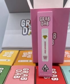 Grab and dab disposable is vape pens that comes preloaded with high quality premium cannabis oil ready to use when remove out of the pack.